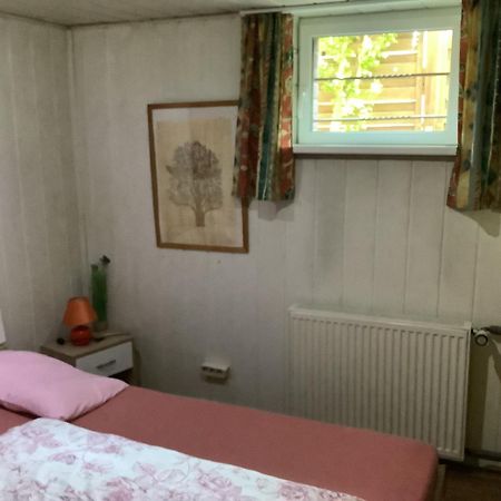 Schoenes Zimmer Im Seterant/Untergeschoss Έσσεν Εξωτερικό φωτογραφία