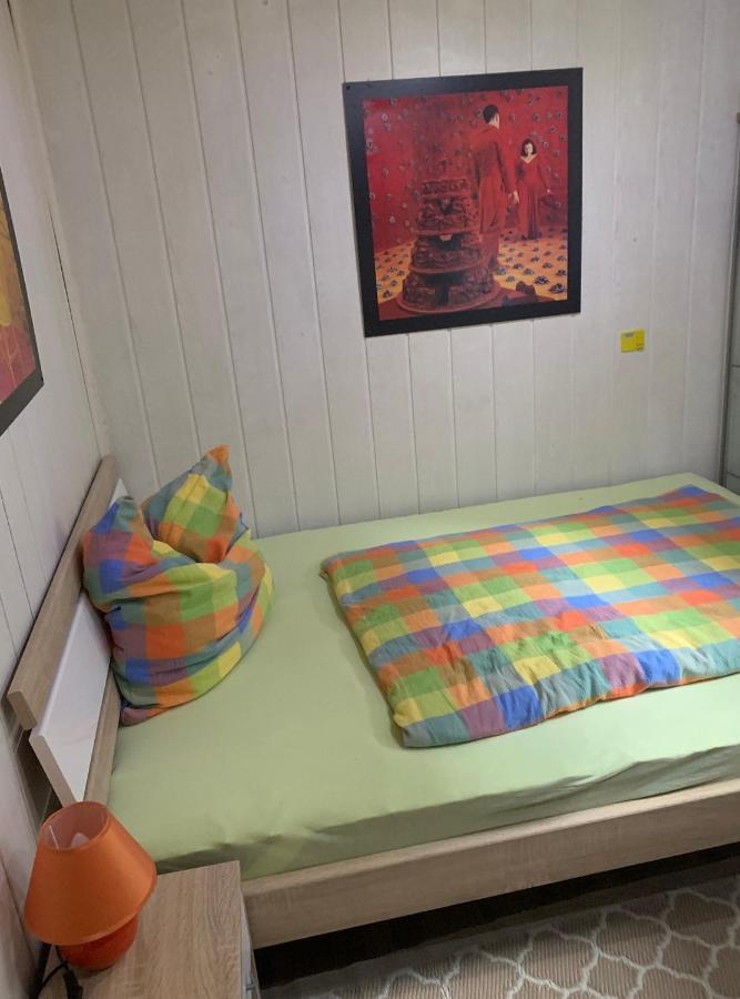 Schoenes Zimmer Im Seterant/Untergeschoss Έσσεν Εξωτερικό φωτογραφία