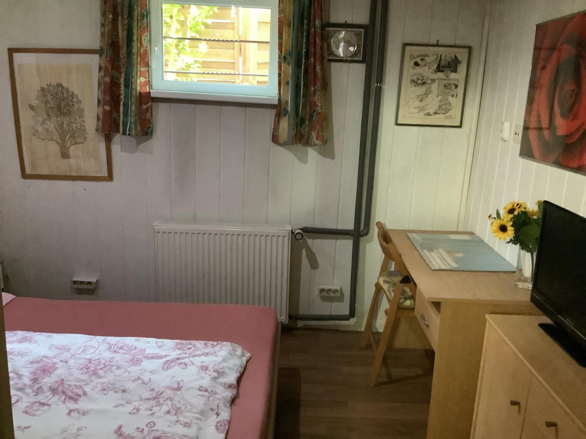 Schoenes Zimmer Im Seterant/Untergeschoss Έσσεν Εξωτερικό φωτογραφία
